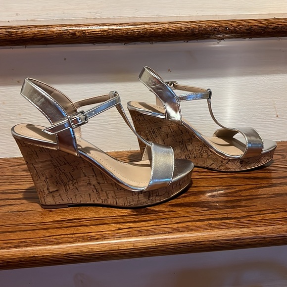 CHARLES by CHARLES DAVID womens wedge size 6 - Picture 3 of 7